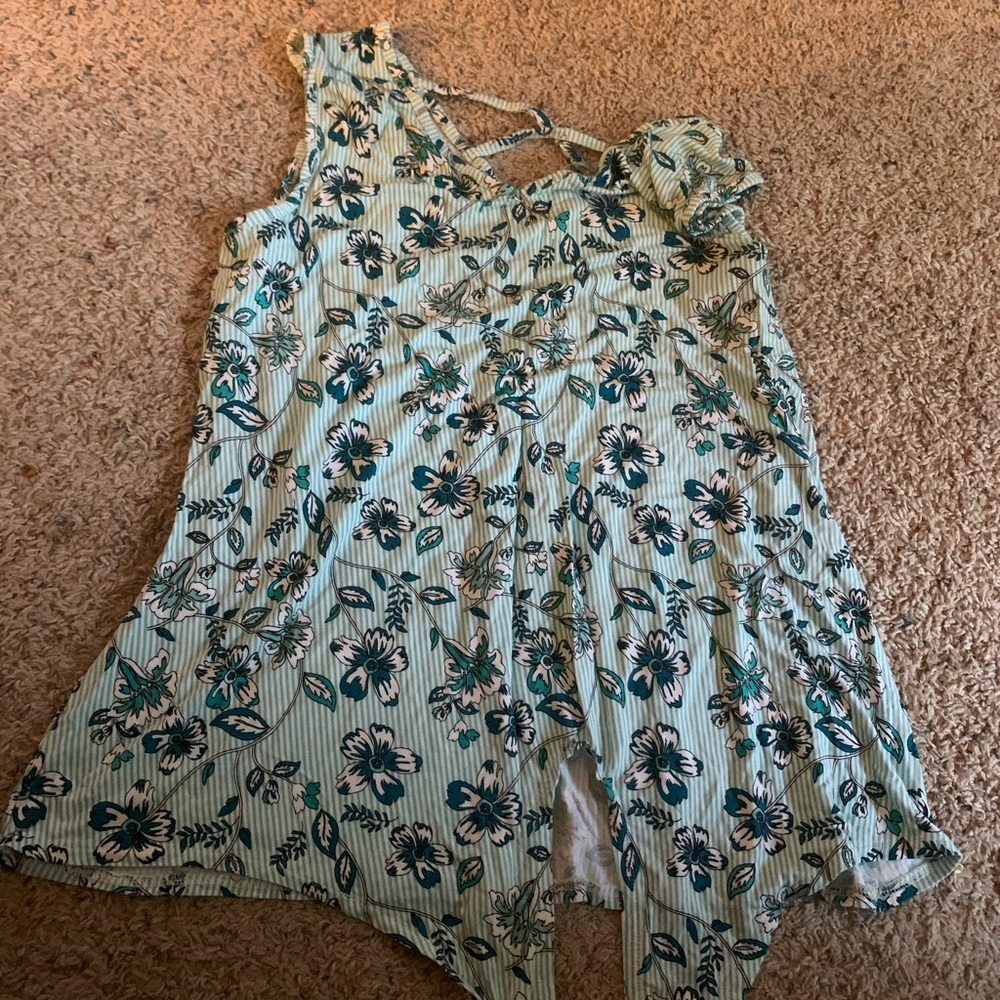 NWOT Flower Stripe Tank Top